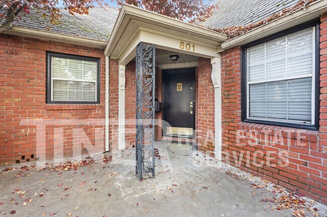 Foto del edificio - 801 46th St