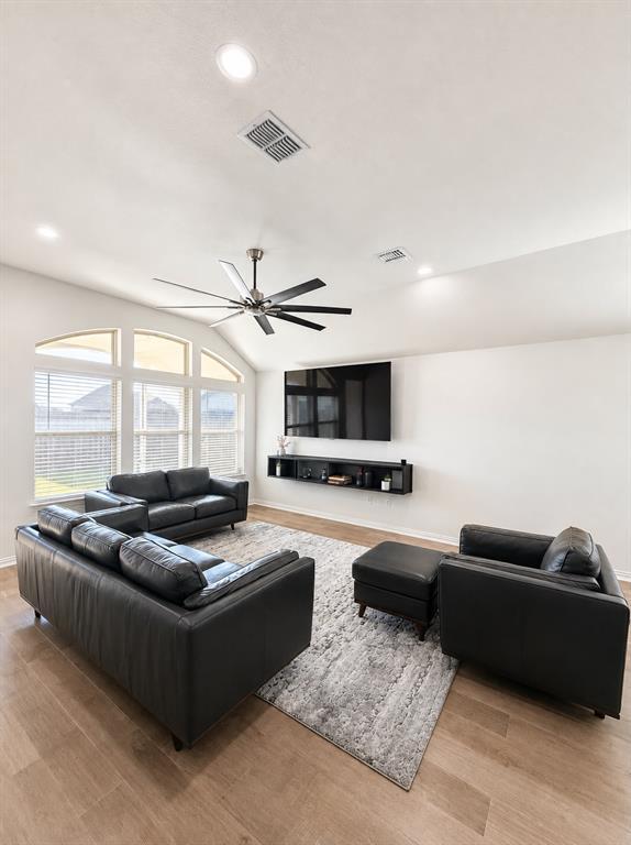 Building Photo - 384 Biscayne Bay Bend
