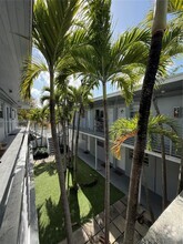 Building Photo - 5305 Biscayne Blvd