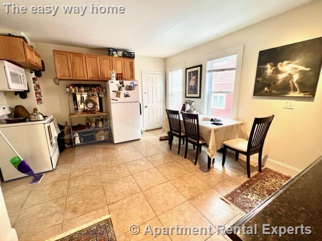 Photo - 128 Cedar St Apartment