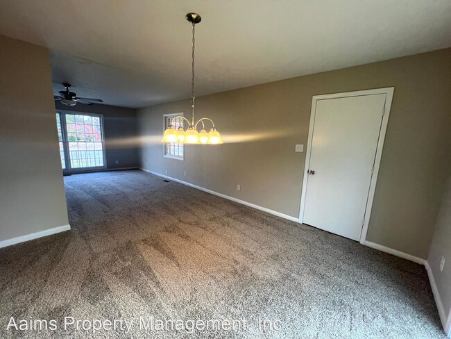 Building Photo - 3 br, 2 bath House - 622 Glensford Dr.