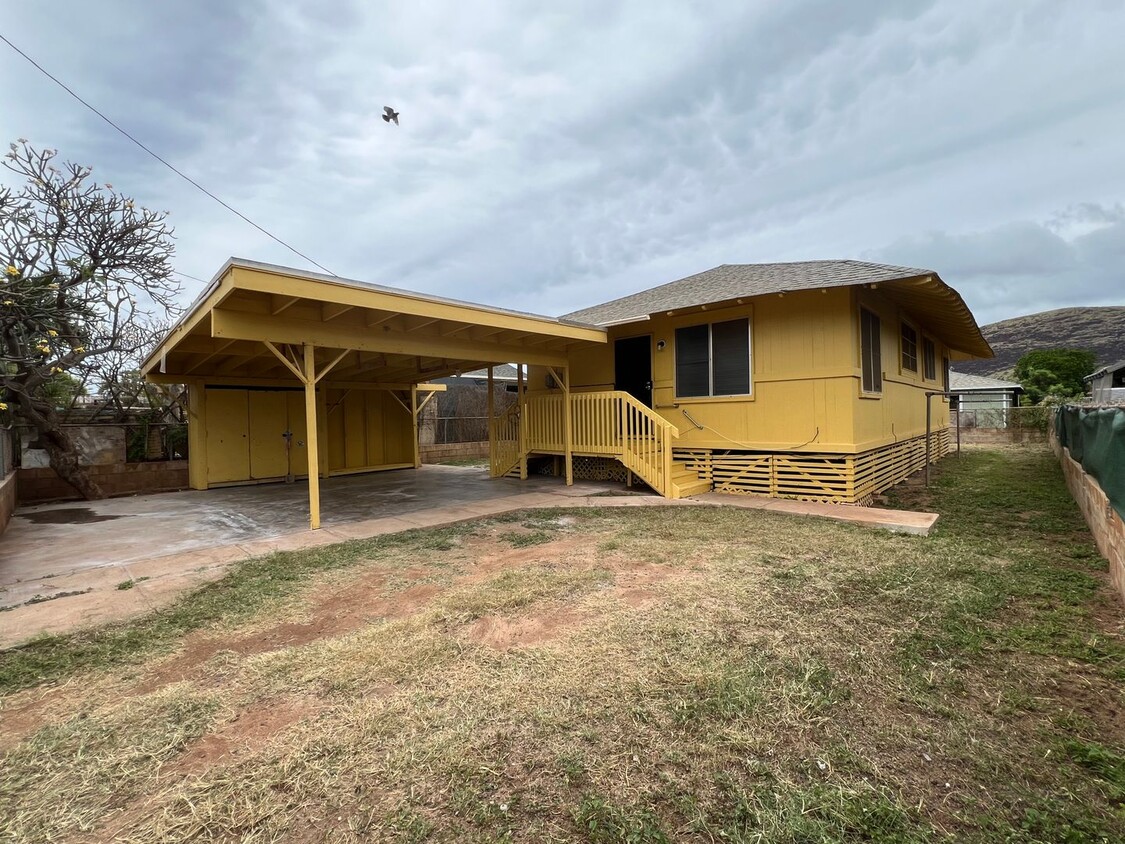 87158158 Kimo St, Waianae, HI 96792 House Rental in Waianae, HI