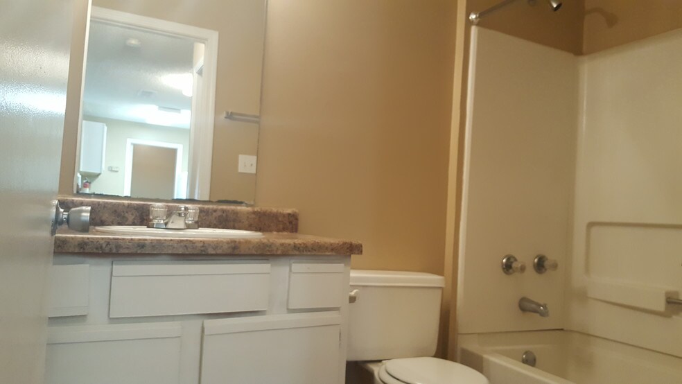 Bathroom Sinks Jackson Ms willow point apartments rentals - jackson, ms | apartments Bathroom Sinks Jackson Ms willow point apartments rentals - jackson, ms | apartments