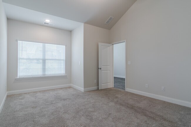Foto del edificio - Brighton Townhomes