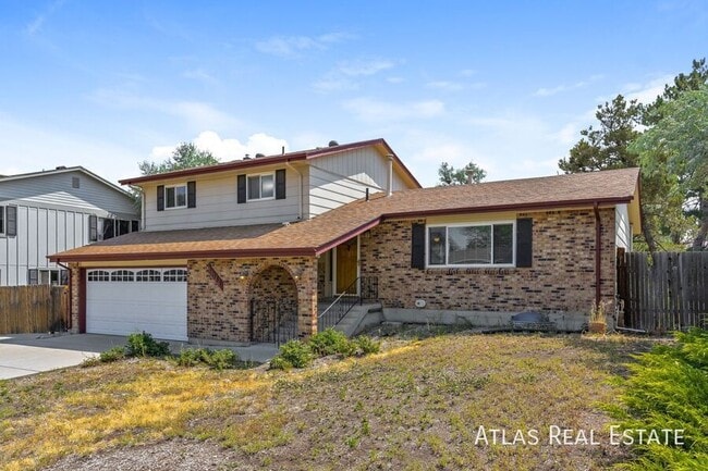 Building Photo - 13144 Hadar Dr