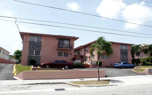 Foto del edificio - 1140 SW 3rd St