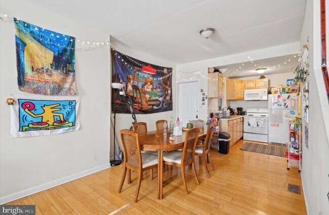 Foto del edificio - 1531 Fontain St