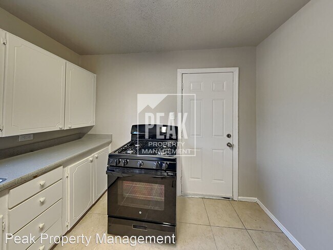 Building Photo - 2 br, 2 bath House - 2624 Meaders Ave.