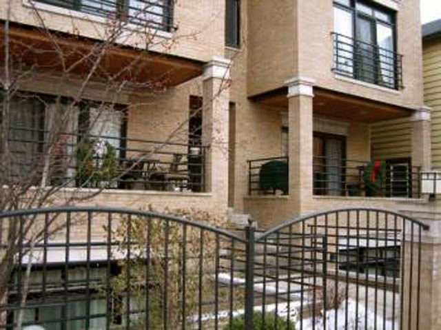Primary Photo - 1457 W Thomas St