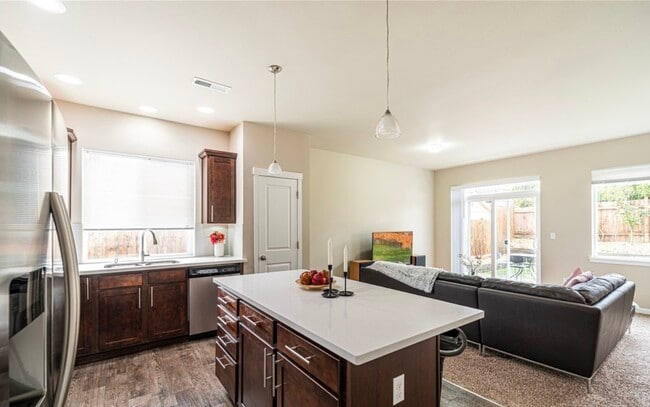 Building Photo - 12435 1st Ave S