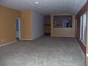 Building Photo - 22206 Hesse Ct