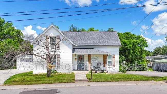 Foto del edificio - 714 E Jefferson St