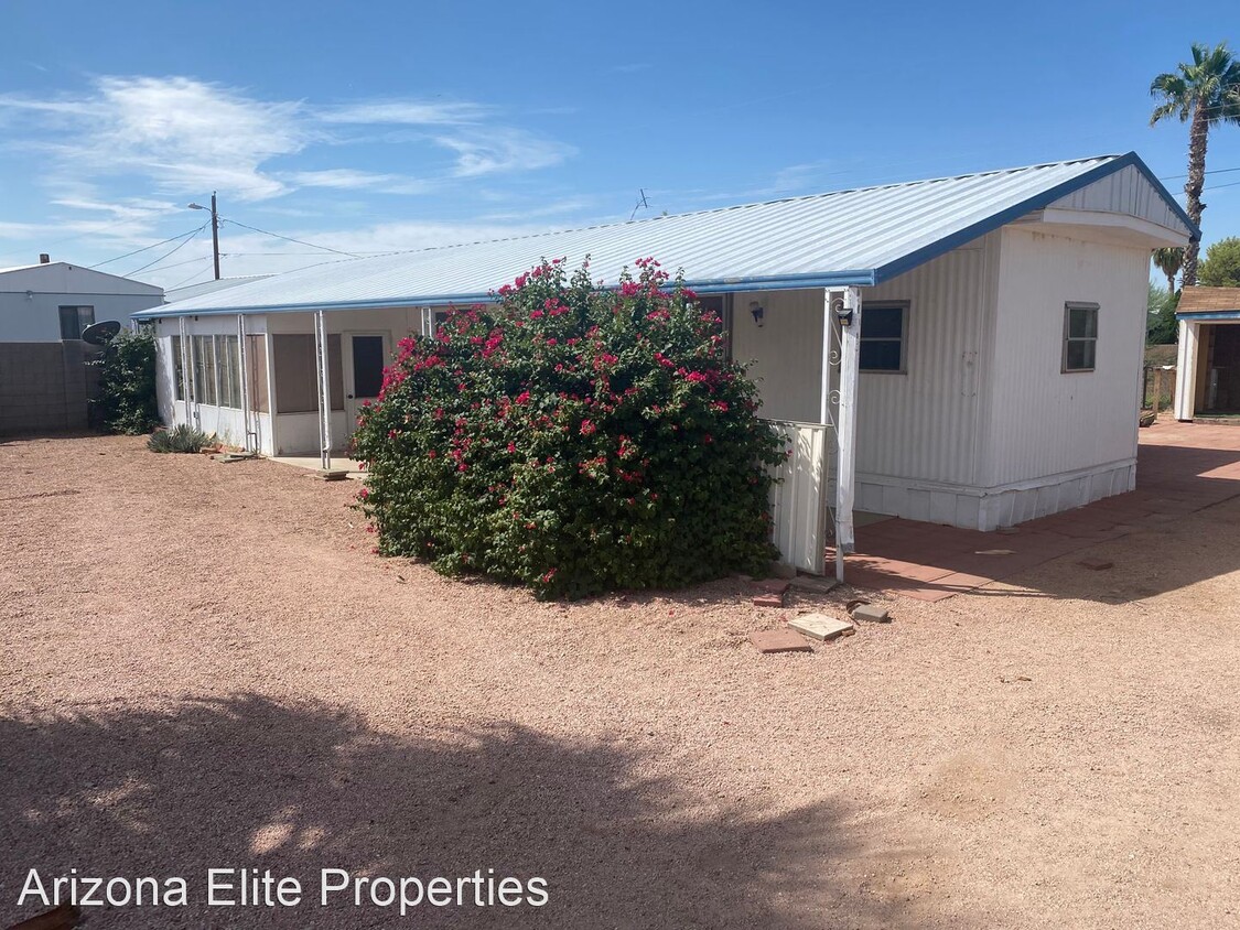 Primary Photo - 2 br, 1 bath House - 416 N Pinyon Drive