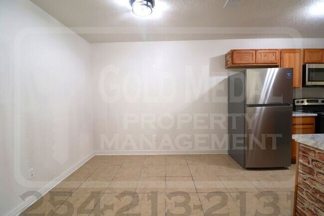 Foto del edificio - 2802 Alma Dr