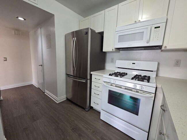 Foto del edificio - 3 Bedroom 2.5 Bath Town House