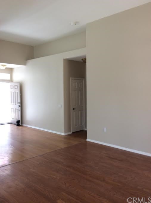 Foto del edificio - 19585 Rolling Green Dr