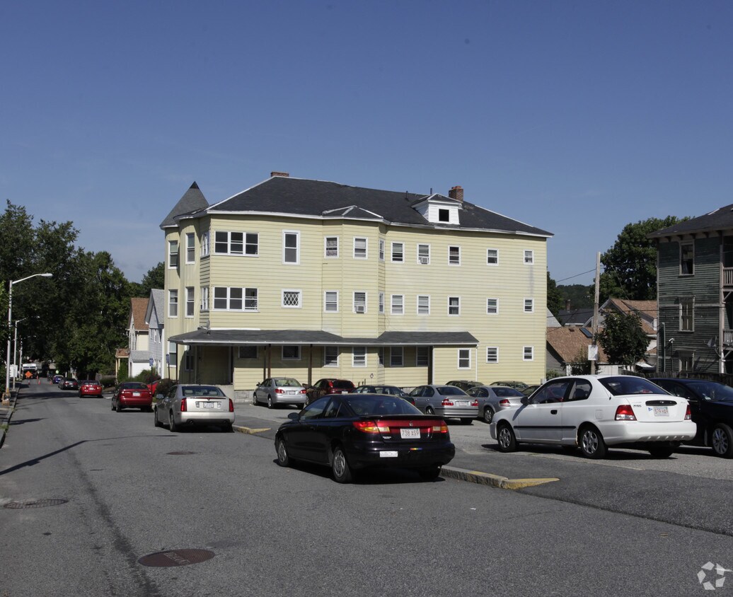 Primary Photo - 32 Bowdoin St