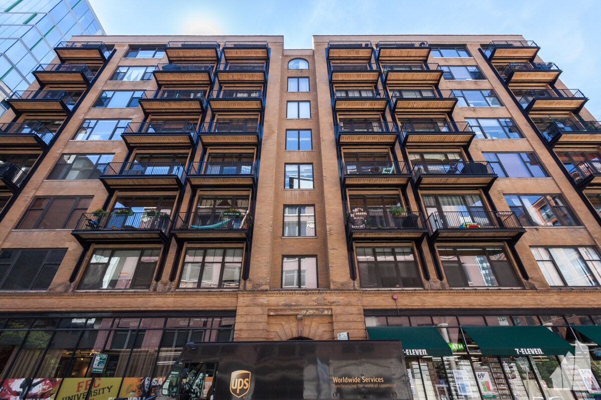 Foto principal - 625 W Jackson Blvd