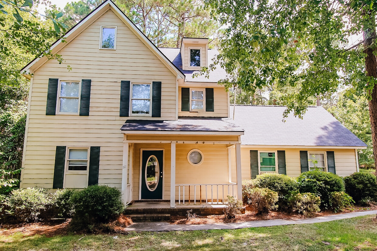Primary Photo - 112 Hawthorne Rd