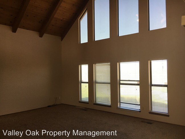 Building Photo - 3 br, 2 bath House - 7442 Vivian Rd