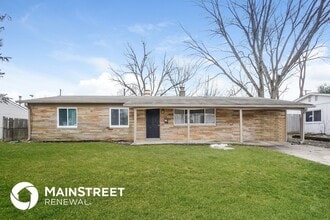 Building Photo - 19 Southlane Dr