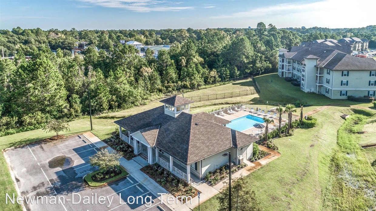 Foto principal - 1700 Conservation Trail