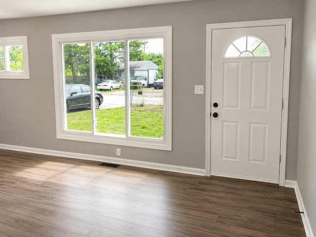 Building Photo - Beautifully Renovated 2BR Home with Stunning Backyard & Modern Kitchen