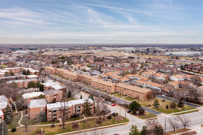 Aerial Photo - 1300 N Geneva Dr