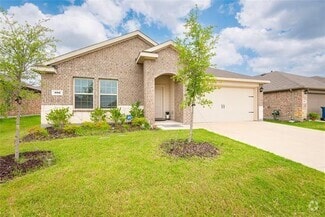 Building Photo - 300 Tadpole Ln