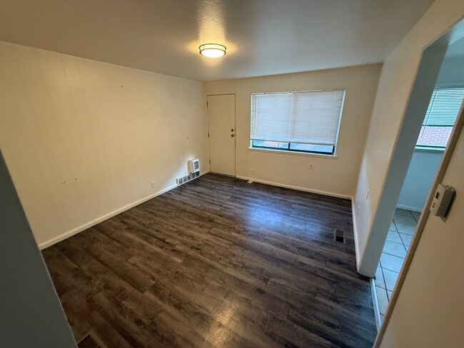 Foto del edificio - 1245-1247 S 5th Ave