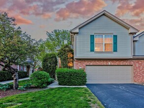Building Photo - 121 Commons Ct