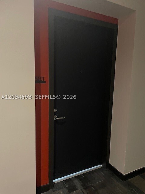 Foto del edificio - 151 SE 1st St