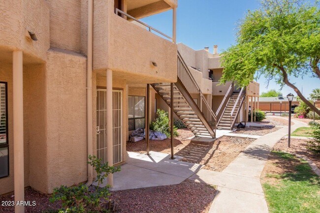 Foto del edificio - 11640 N 51st Ave