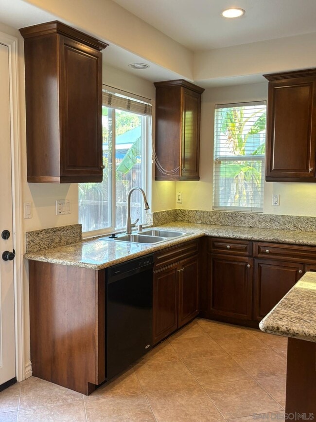 Building Photo - 1612 Picket Fence Dr