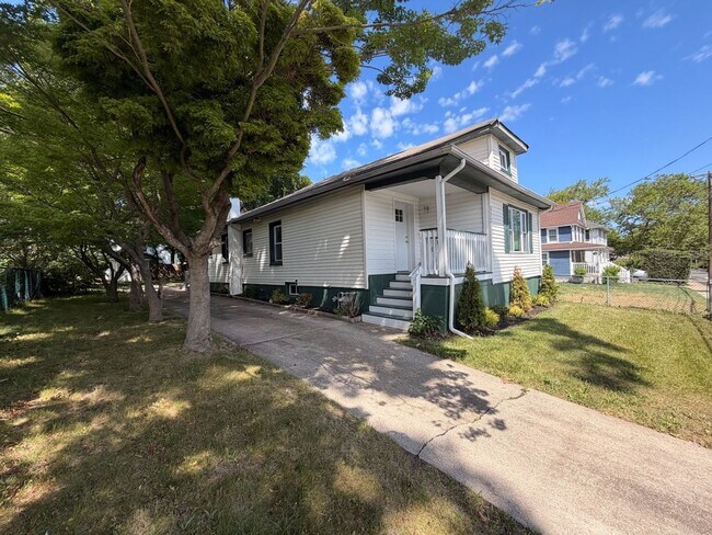 Foto del edificio - 822 Prospect Ave
