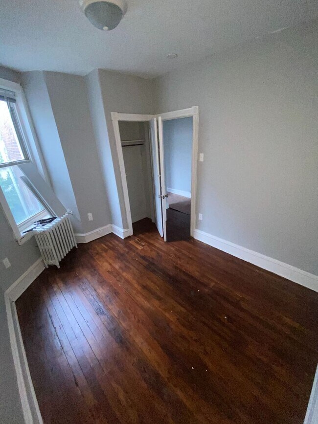 Foto del edificio - Remodeled 3 Bedroom with Huge Back Deck (S...