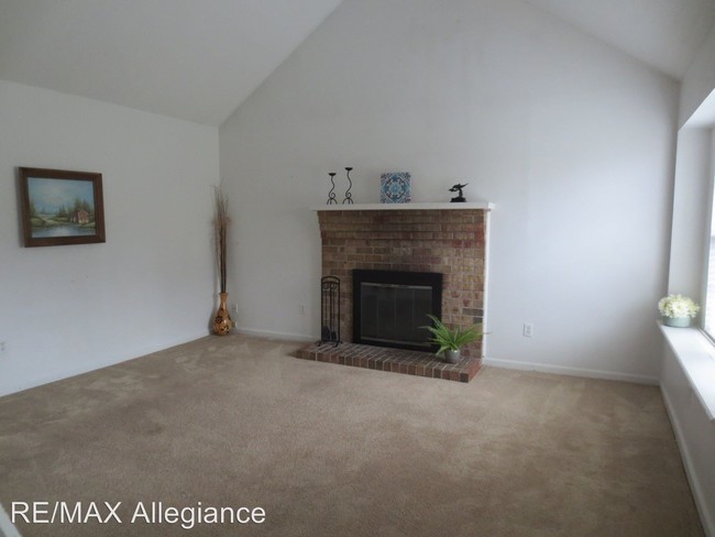 Building Photo - 3 br, 2.5 bath House - 847 GADWALL COURT
