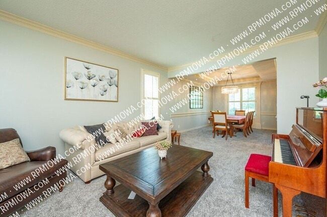 Building Photo - 4631 Timberline Dr