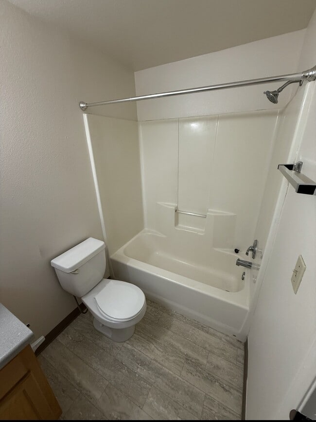 Building Photo - Lobdell Apartments