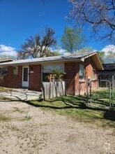 Building Photo - 1708 W Spaulding St