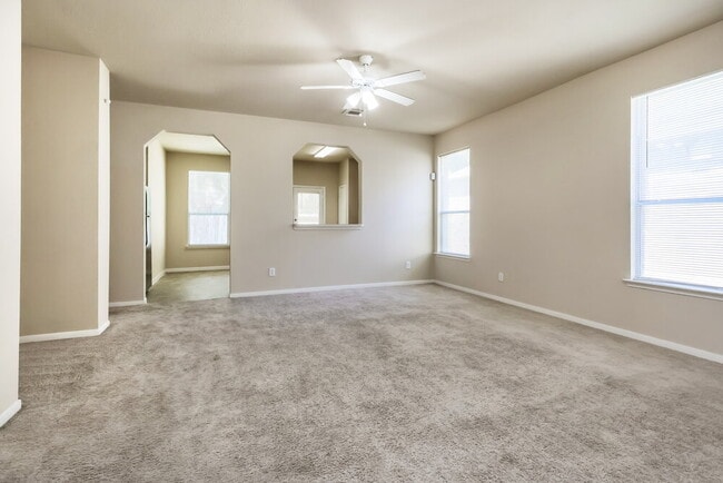 Building Photo - 22035 Willow Downs Dr