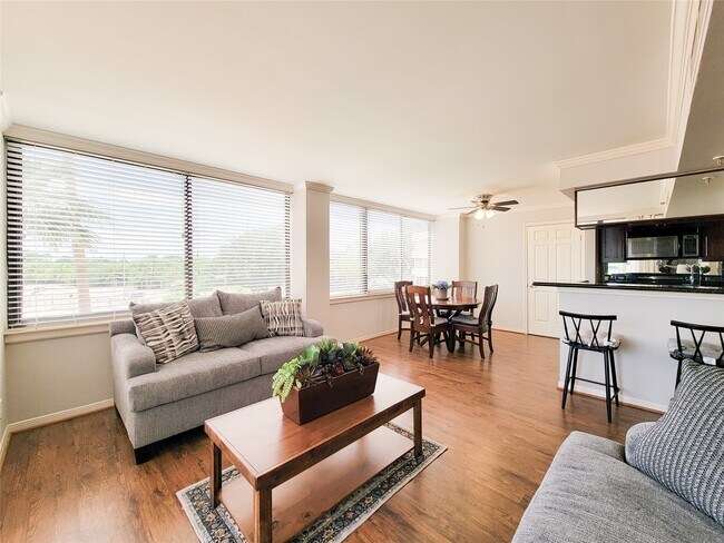 Foto del edificio - 3525 Sage Rd