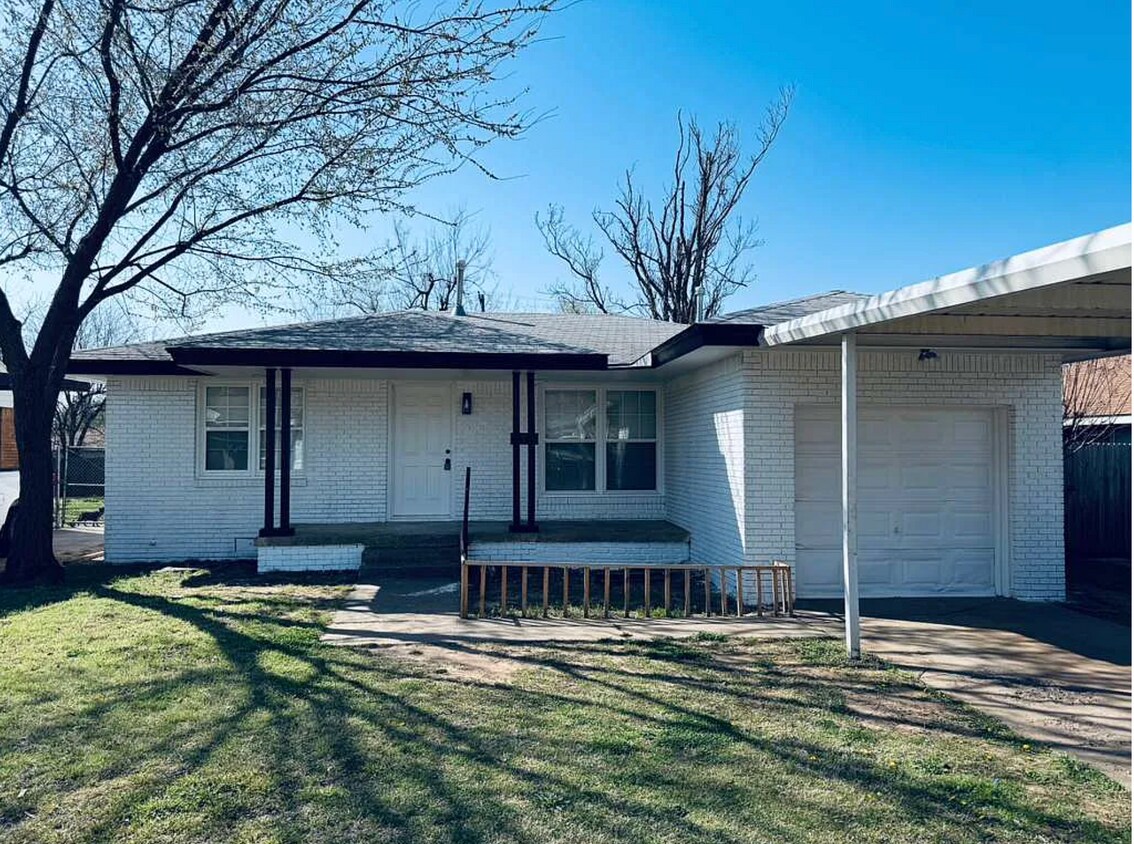 Photo - 3932 NW 15th St (Oklahoma City, OK)