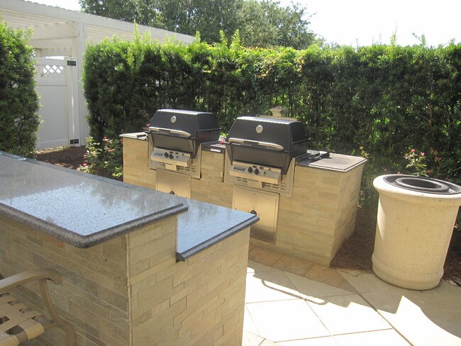 Foto del edificio - 4000 Marriott Dr