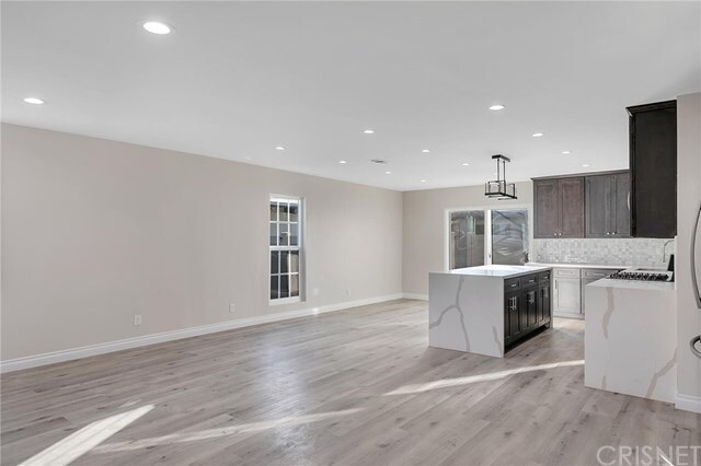 Building Photo - 6911 Garden Grove Ave