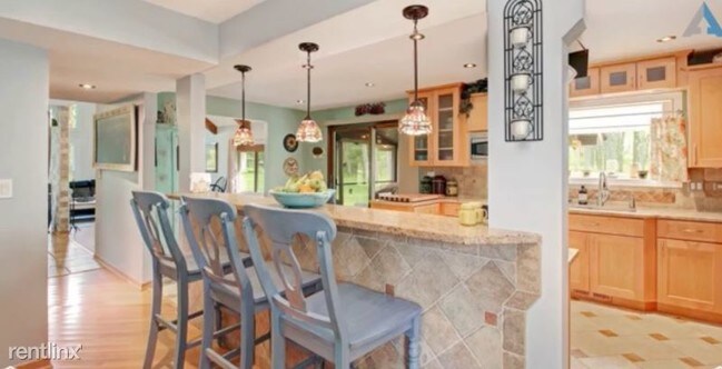 Foto del edificio - 4 br, 2.5 bath House - 25546 S Pinewood Ln