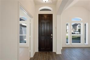 Building Photo - 5832 Oakmere Ln