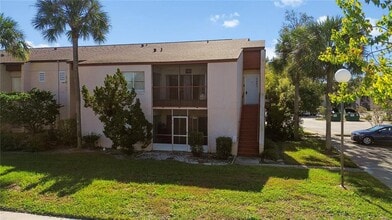 Building Photo - 2482 Lakeway Branch Dr