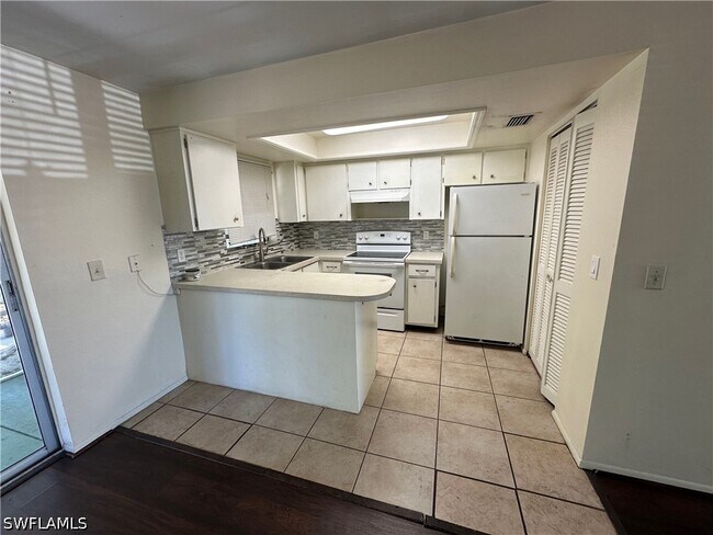 Foto del edificio - 7209 Barragan Rd