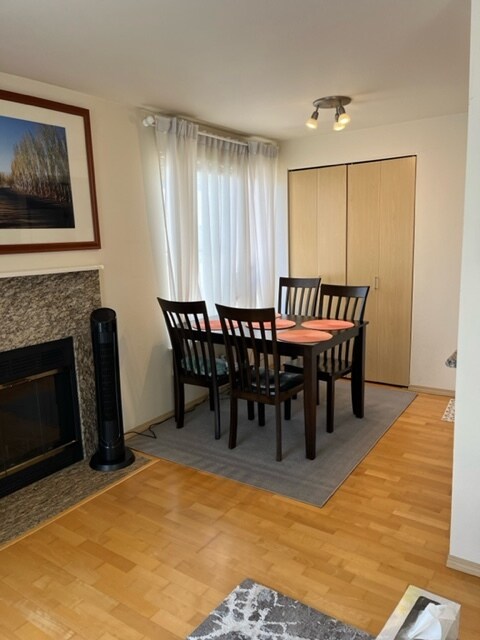 Dining - 6970 California Ave SW